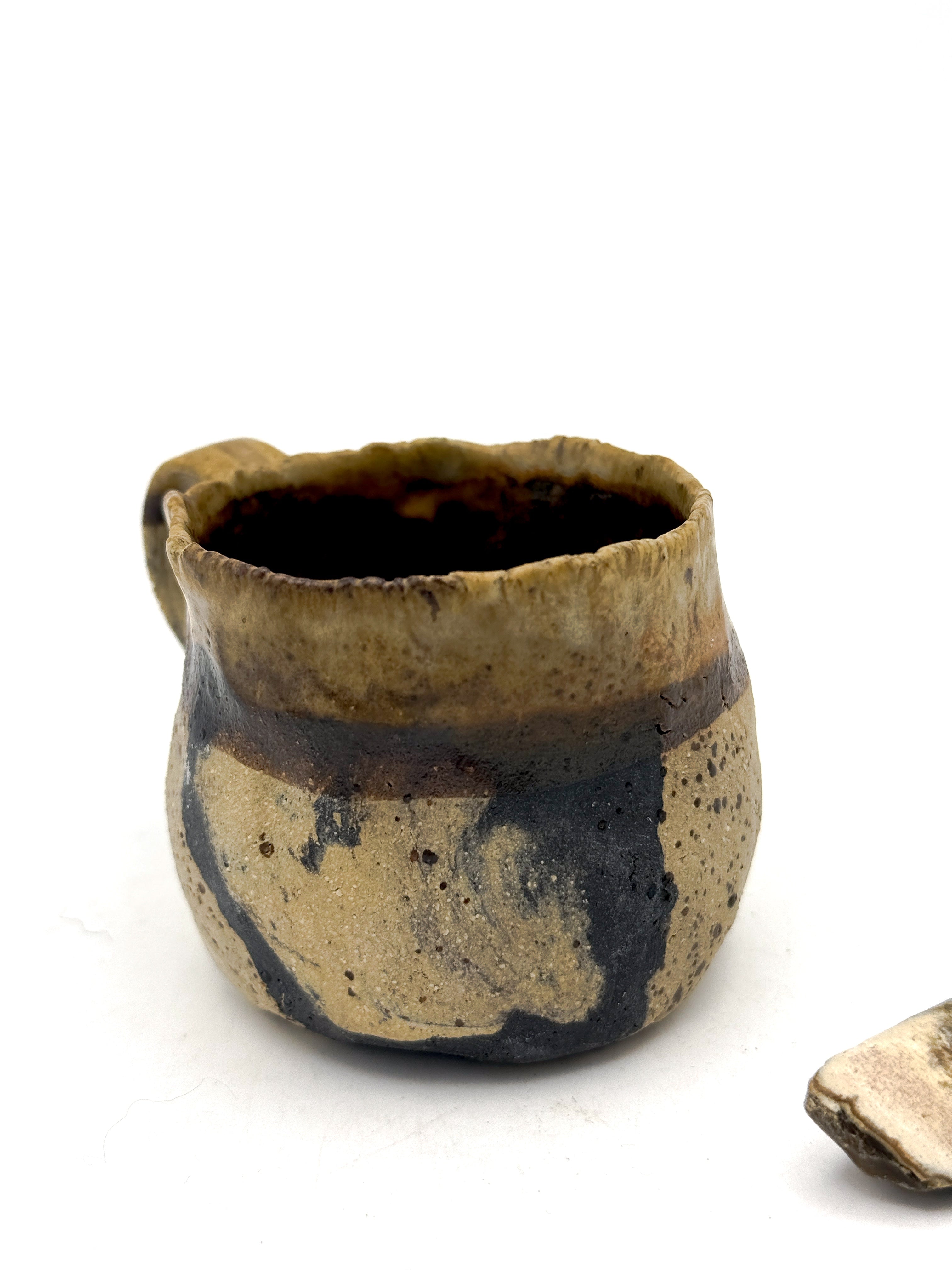 Ash mug 2634